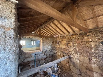 Moradia T0 para Venda em Sameice e Santa Eulália