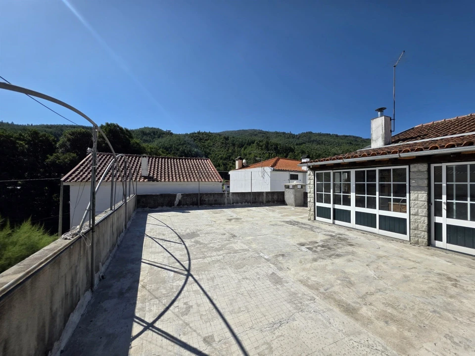 Moradia T8 para Venda em Sandomil Foto 11