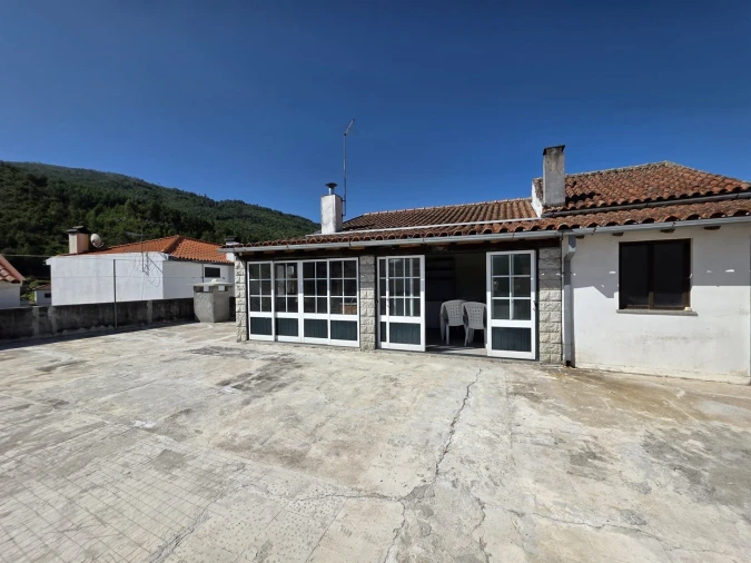 Moradia T8 para Venda em Sandomil Foto 10