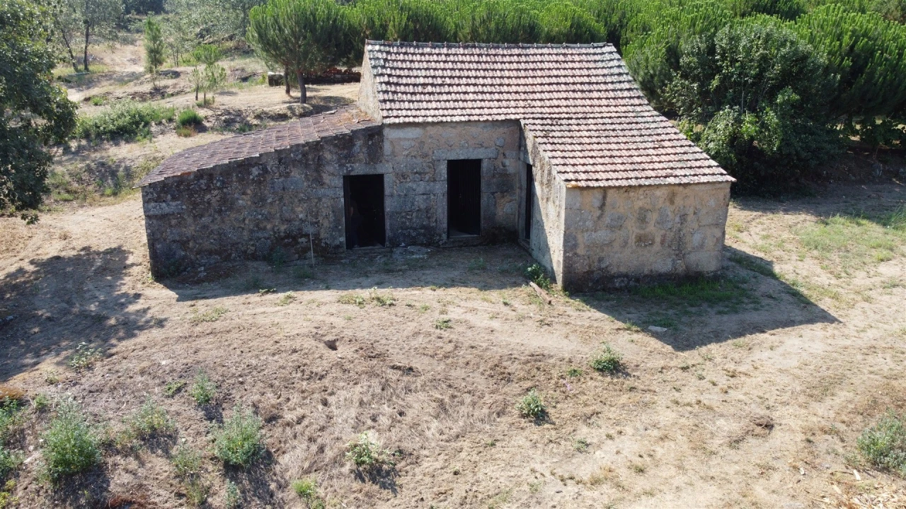 Quinta T0 para Venda em Sameice e Santa Eulália Foto 8