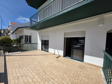 Apartamento T3 para Venda em Seia, São Romão e Lapa dos Dinheiros