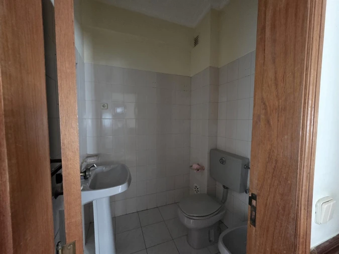 Apartamento T3 para Venda em Seia, São Romão e Lapa dos Dinheiros Foto 6