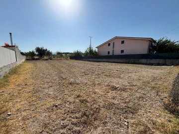Terreno para Venda em Tourais e Lajes