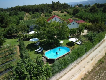 Quinta T4 para Venda em Carragozela e Várzea de Meruge