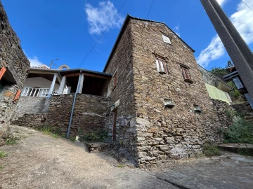Moradia T2 para Venda em Sandomil