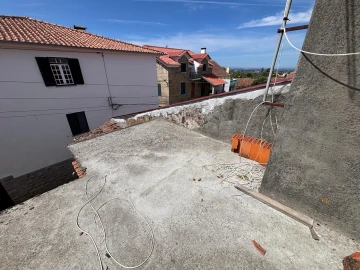 Moradia T2 para Venda em Sameice e Santa Eulália