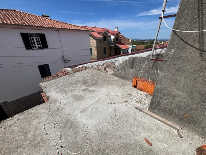 Moradia T2 para Venda em Sameice e Santa Eulália Foto 11