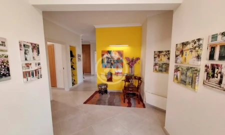 Moradia T4 para Venda em Quarteira