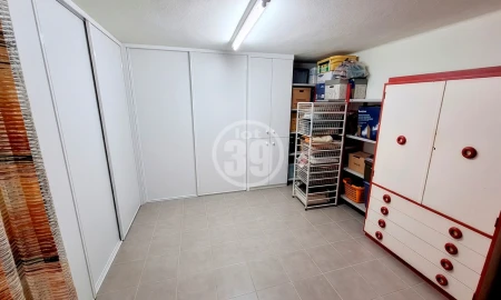 Moradia T4 para Venda em Quarteira