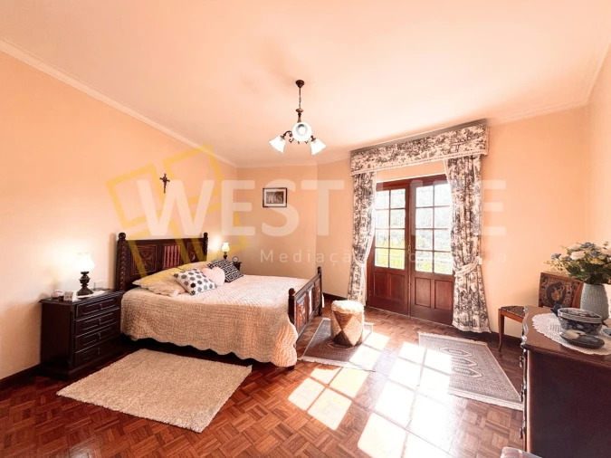Moradia T4 para Venda em Azueira e Sobral da Abelheira Foto 13