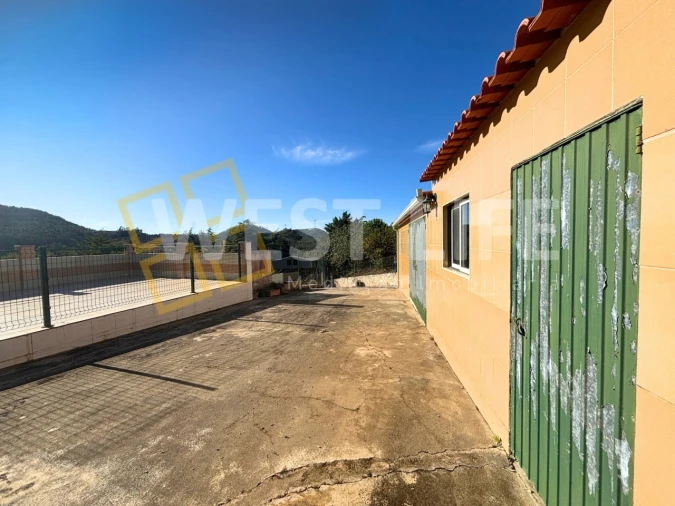 Moradia T4 para Venda em Azueira e Sobral da Abelheira Foto 31