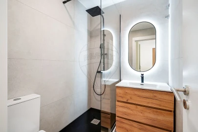 Apartamento T1 para Venda em Águas Livres