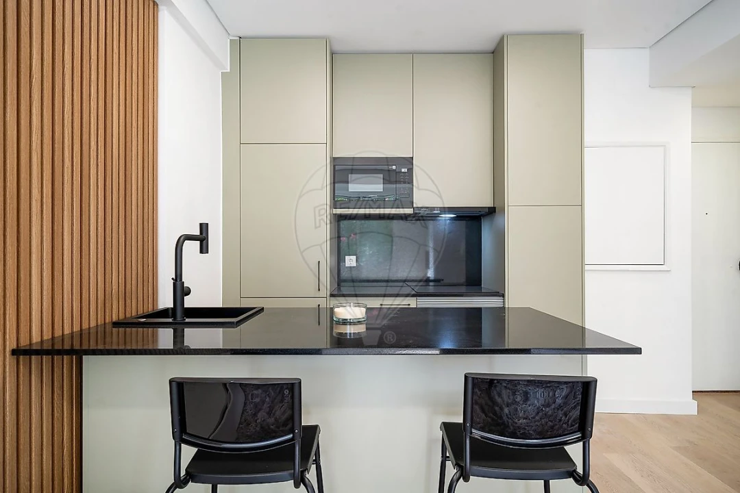 Apartamento T1 para Venda em Águas Livres Foto 8