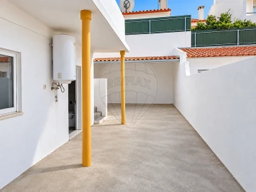 Moradia T2 para Arrendamento em Almeirim