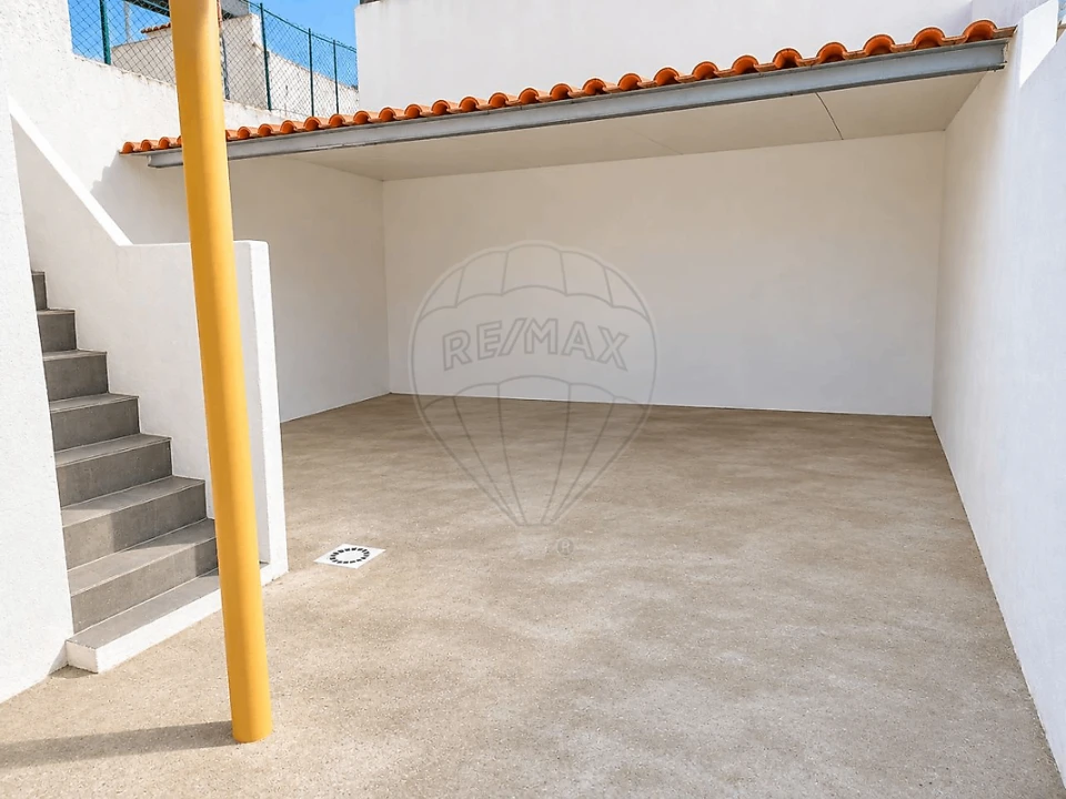 Moradia T2 para Arrendamento em Almeirim Foto 14