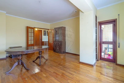 Apartamento T3 para Venda em Santa Marinha e São Pedro da Afurada