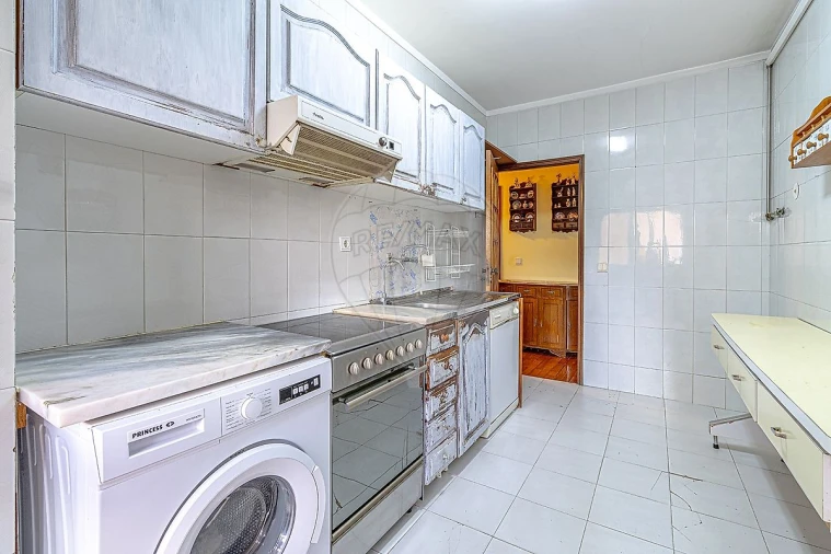 Apartamento T3 para Venda em Santa Marinha e São Pedro da Afurada Foto 17