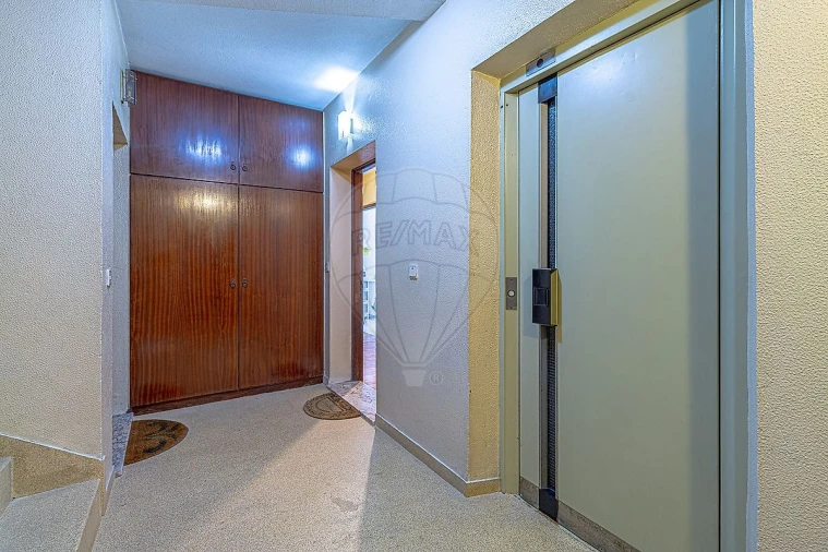 Apartamento T3 para Venda em Santa Marinha e São Pedro da Afurada Foto 4