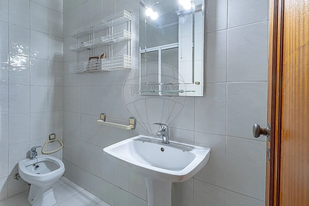 Apartamento T3 para Venda em Santa Marinha e São Pedro da Afurada Foto 12