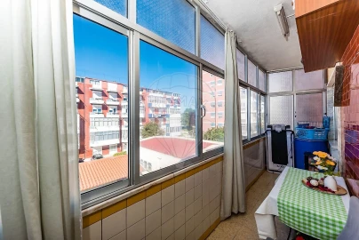 Apartamento T2 para Venda em Rio de Mouro