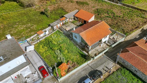 Moradia T3 para Venda em Serzedo e Perosinho