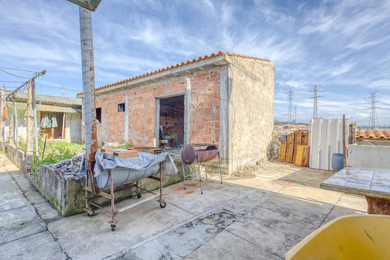Moradia T3 para Venda em Serzedo e Perosinho Foto 37