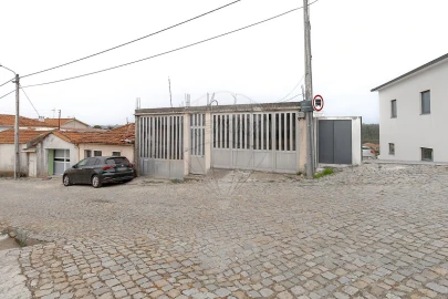 Moradia para Venda em Sandim, Olival, Lever e Crestuma