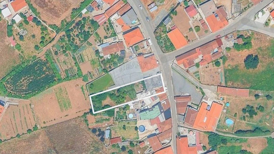 Moradia T0 para Venda em Sandim, Olival, Lever e Crestuma Foto 2