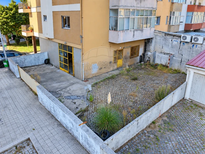 Loja para Venda em Gondomar (São Cosme), Valbom e Jovim Foto 18