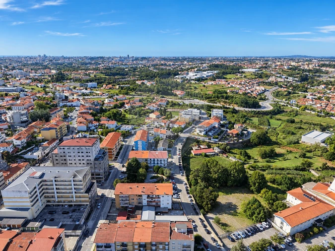 Loja para Venda em Gondomar (São Cosme), Valbom e Jovim Foto 24