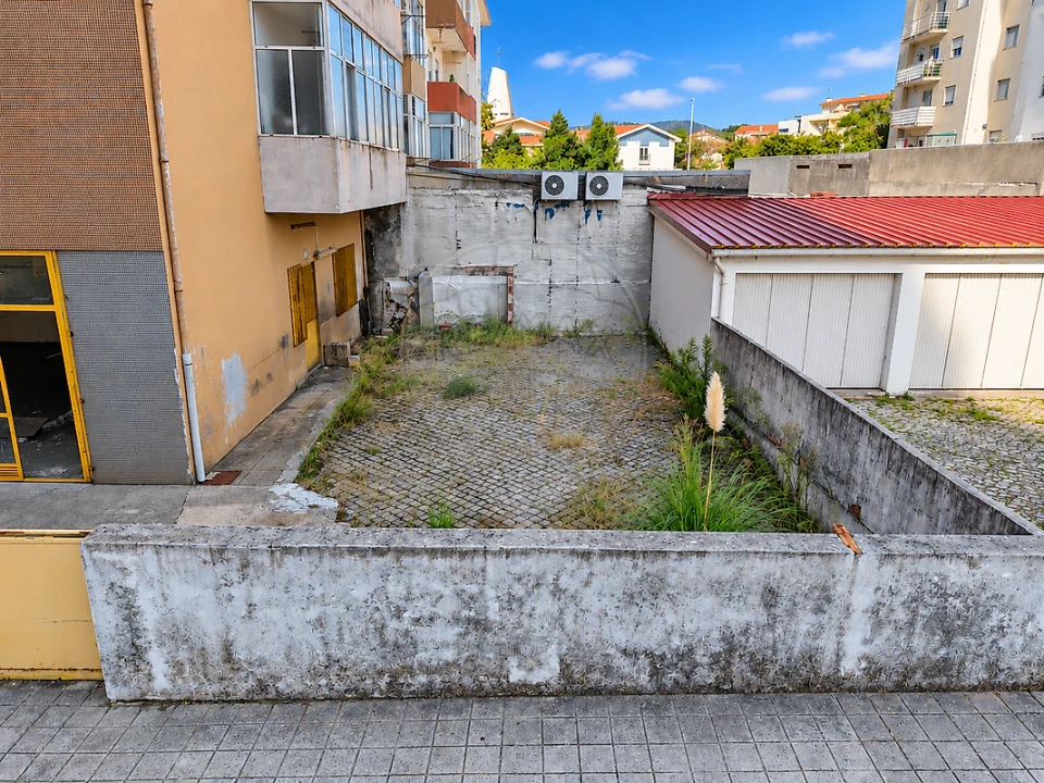 Loja para Venda em Gondomar (São Cosme), Valbom e Jovim Foto 17