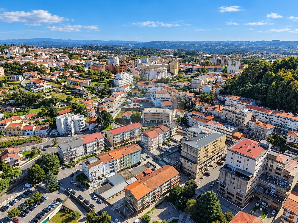 Loja para Venda em Gondomar (São Cosme), Valbom e Jovim Foto 22