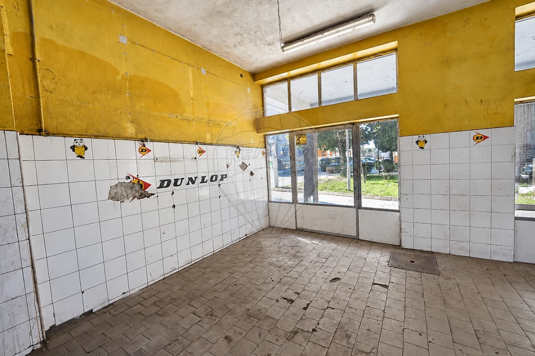 Loja para Venda em Gondomar (São Cosme), Valbom e Jovim Foto 32