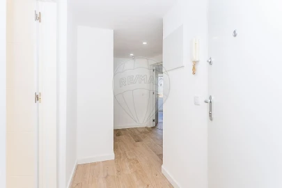 Apartamento T2 para Venda em Mina de Água