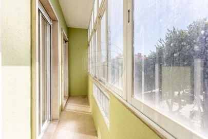 Apartamento T2 para Venda em Mina de Água