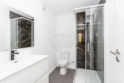 Apartamento T2 para Venda em Mina de Água
