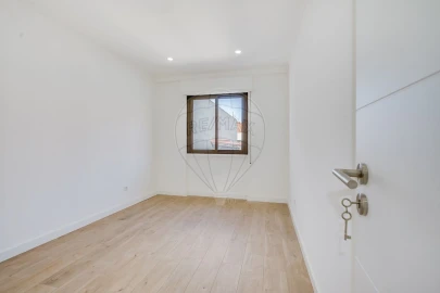 Apartamento T2 para Venda em Mina de Água