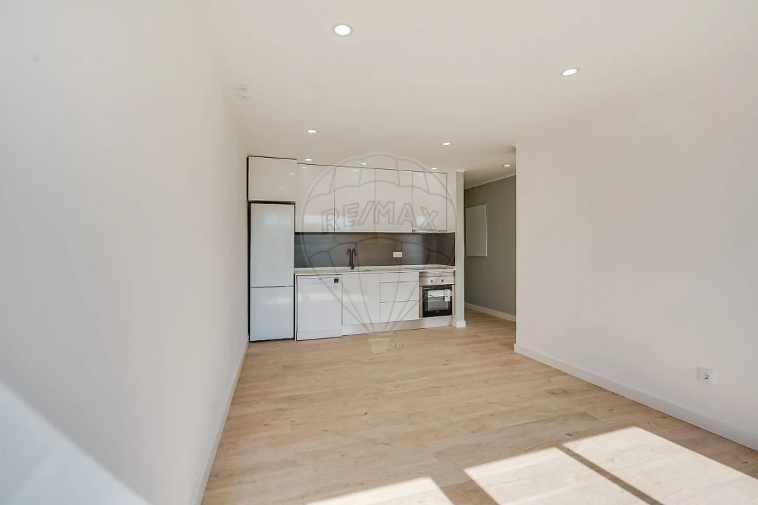 Apartamento T2 para Venda em Mina de Água Foto 11
