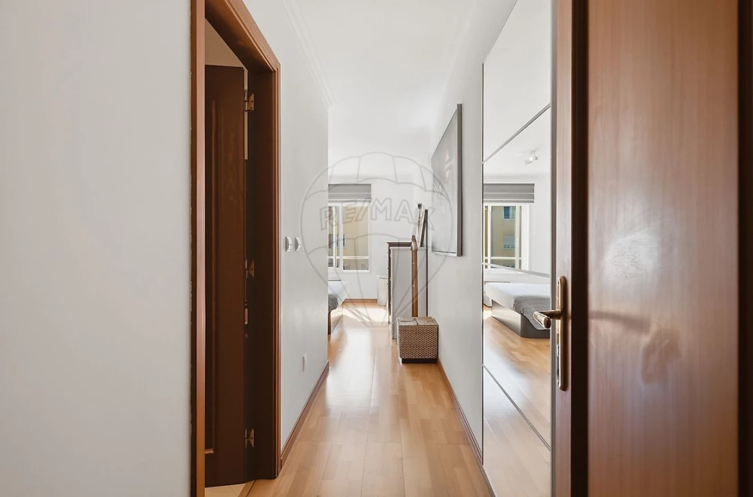 Apartamento T3 para Venda em Oeiras e São Julião da Barra, Paço de Arcos e Caxias Foto 8