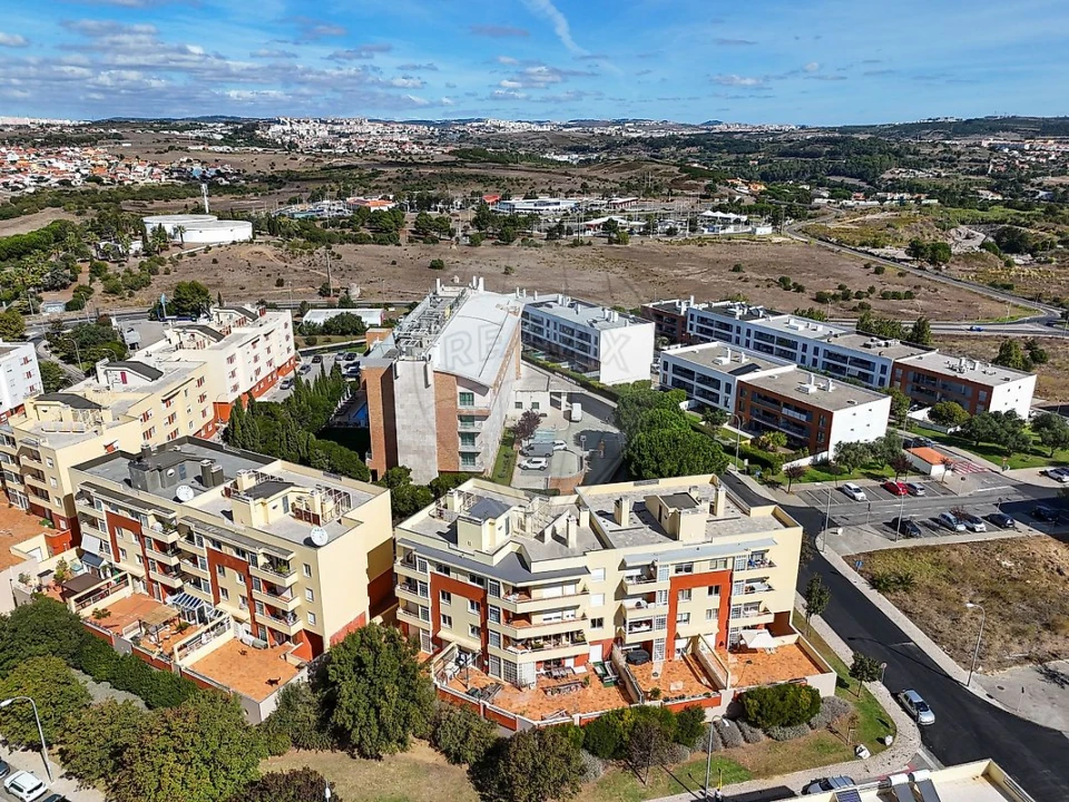 Apartamento T3 para Venda em Oeiras e São Julião da Barra, Paço de Arcos e Caxias Foto 31