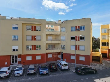 Apartamento T3 para Venda em Oeiras e São Julião da Barra, Paço de Arcos e Caxias