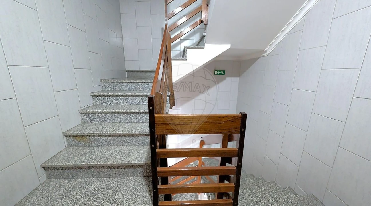Apartamento T2 para Arrendamento em Ovar, São João, Arada e São Vicente de Pereira Jusã Foto 20
