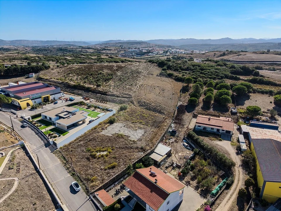 Terreno para Venda em Arranho Foto 1