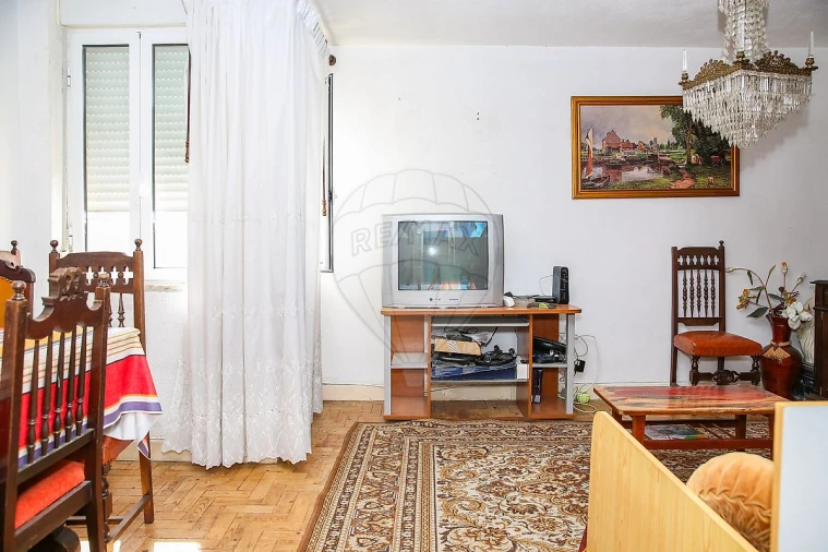 Apartamento T3 para Venda em Marvila Foto 2