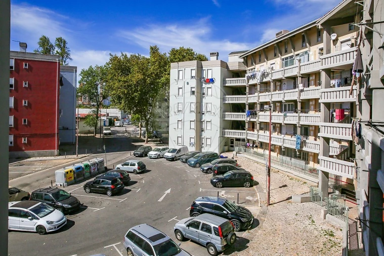 Apartamento T3 para Venda em Marvila Foto 23