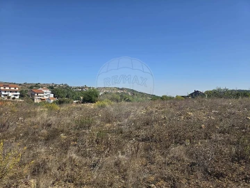 Terreno para Venda em Almargem do Bispo, Pêro Pinheiro e Montelavar