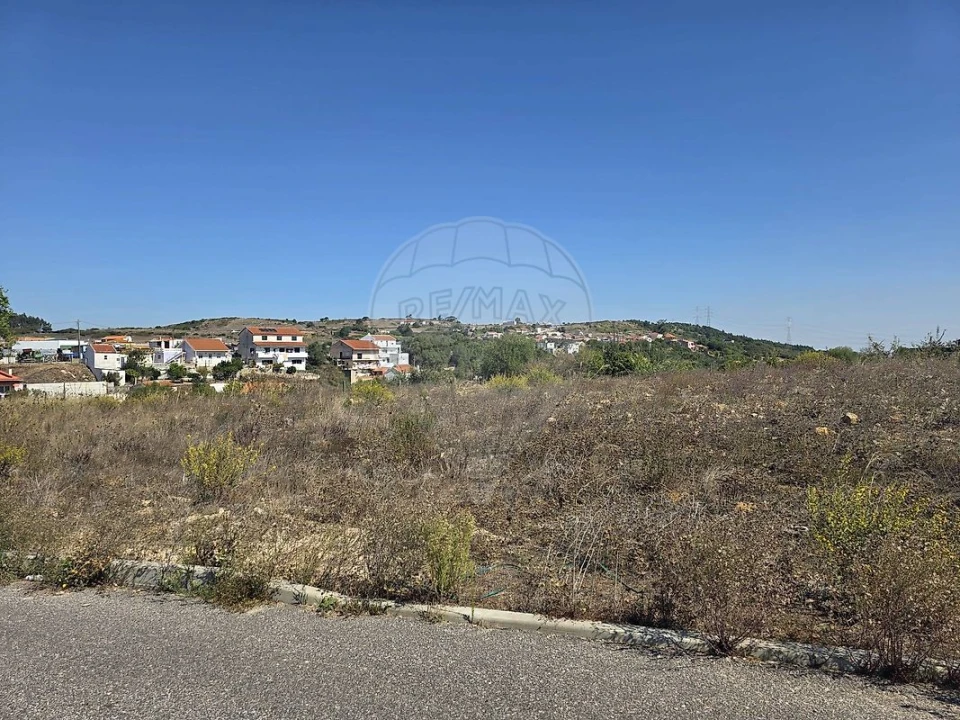 Terreno para Venda em Almargem do Bispo, Pêro Pinheiro e Montelavar Foto 3