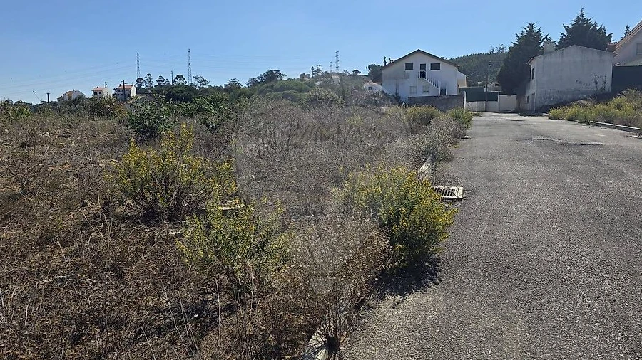 Terreno para Venda em Almargem do Bispo, Pêro Pinheiro e Montelavar