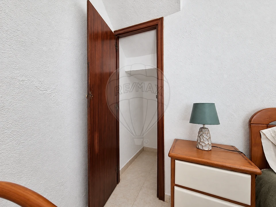 Moradia T3 para Venda em Longomel Foto 28