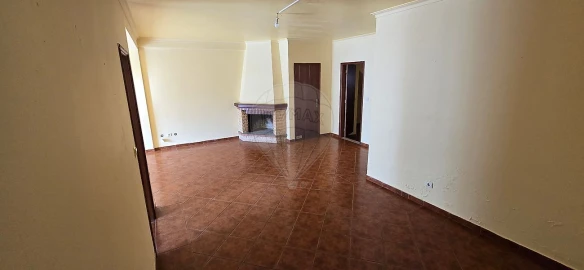 Moradia T3 para Venda em Moita